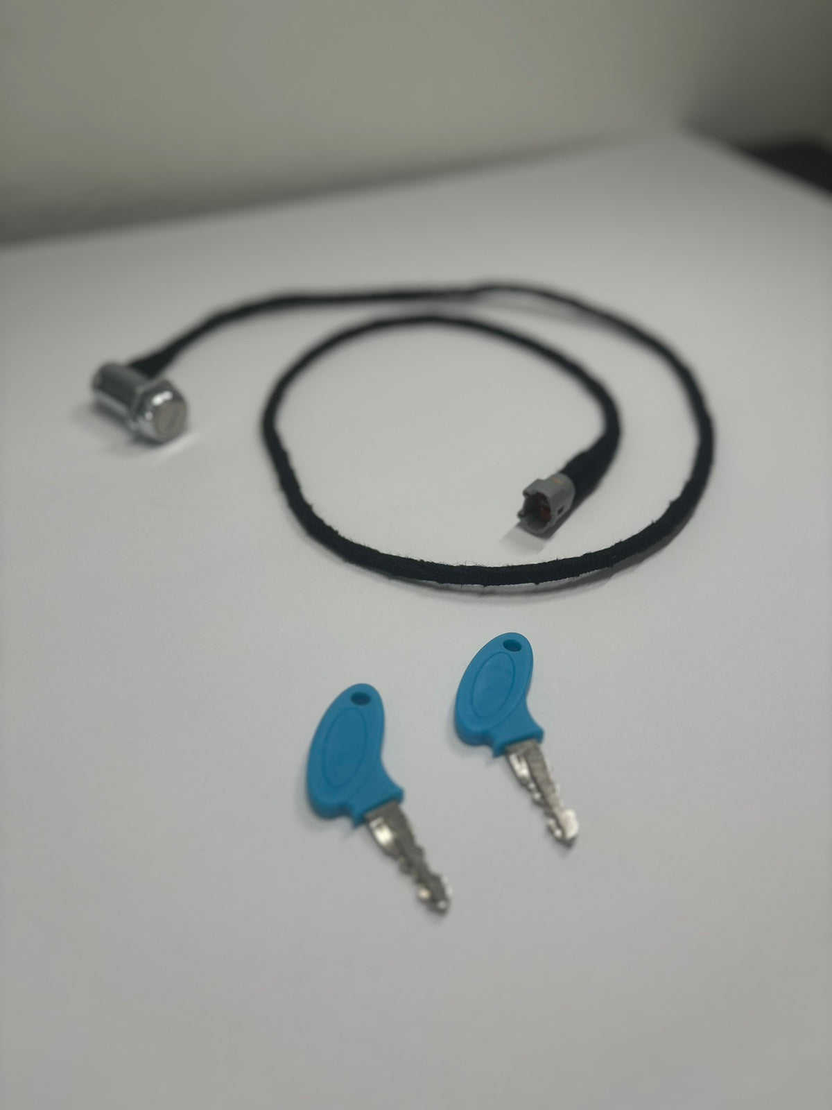 Talaria X3 V2 plug and play key ignition. PREORDER