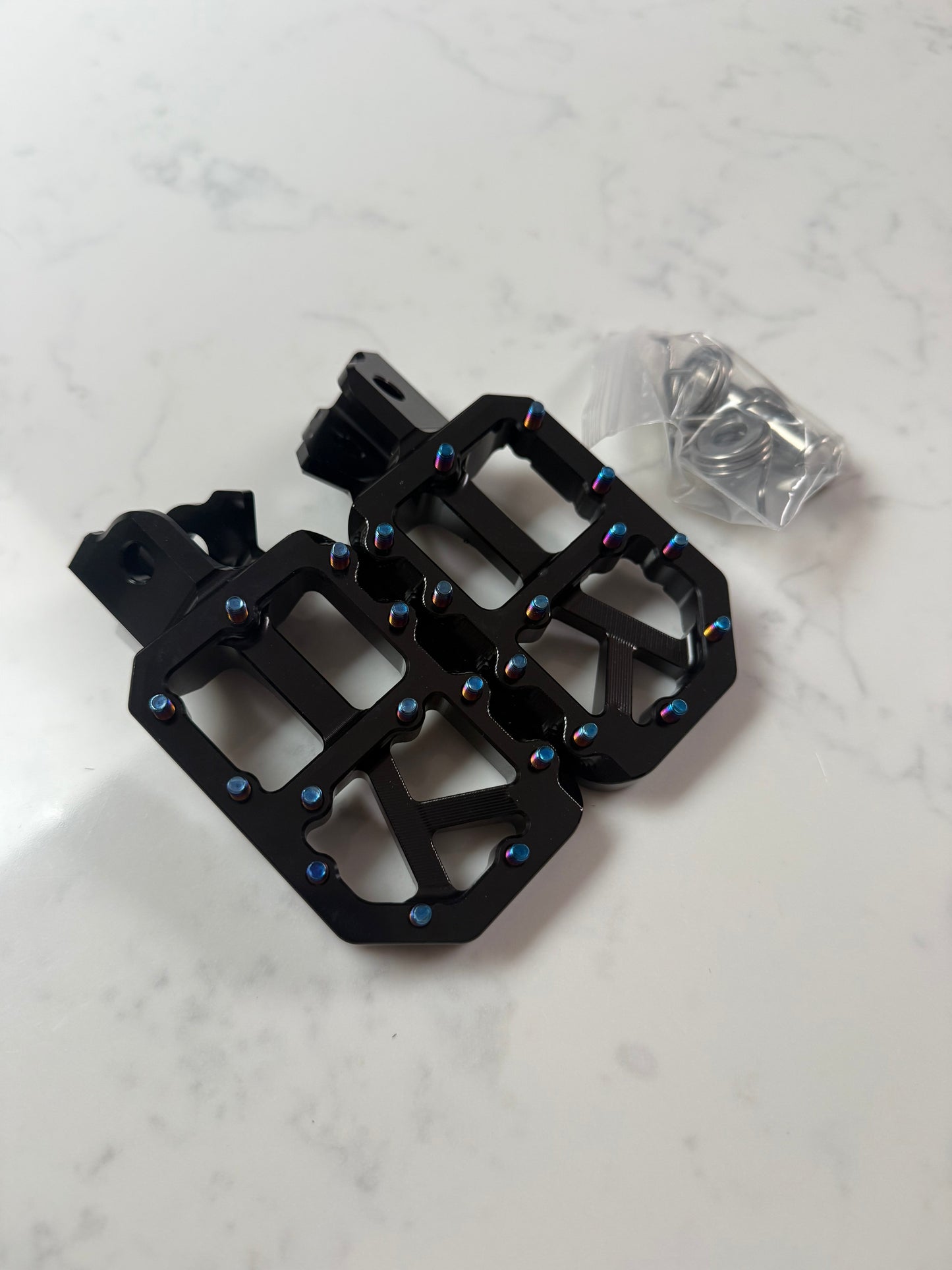 Tuttio | Yozma | Rtr Titanium pegs